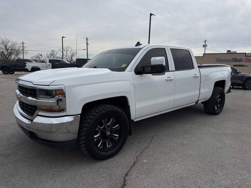 chevrolet silverado 1500 2018 3GCUKREC3JG103669 image chevrolet silverado 1500 2018 3GCUKREC3JG103669 image